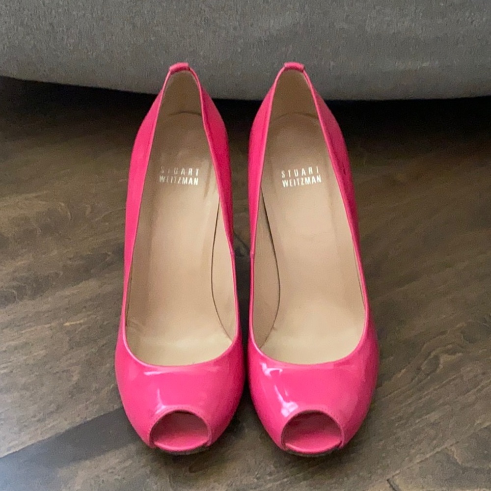 Stuart Weitzman Hot Pink pumps